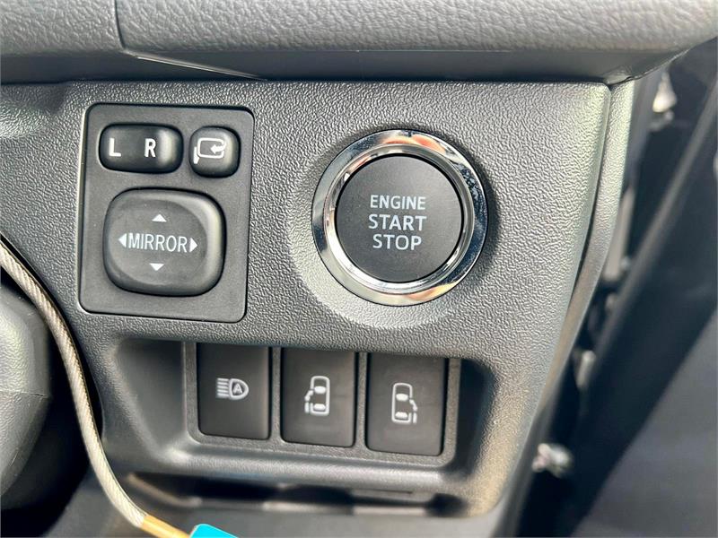 2023 TOYOTA HIACE GDH206R MY23 UPDATE SUPER GL AUTOMATIC VAN