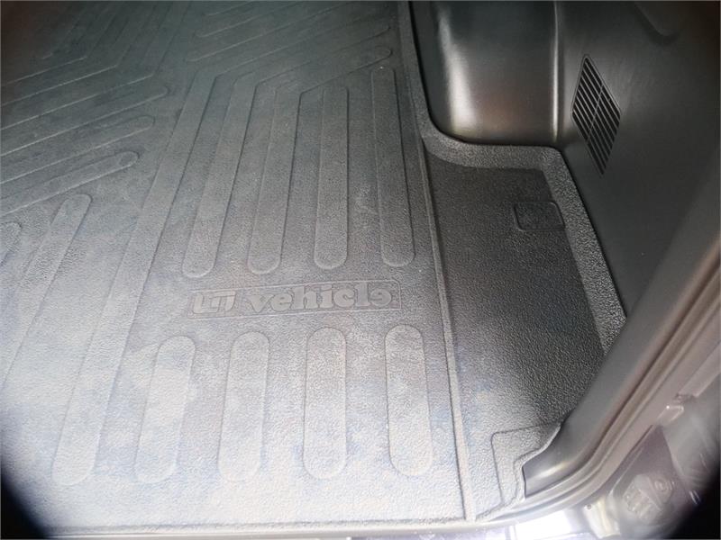 2023 TOYOTA HIACE GDH206R MY23 UPDATE SUPER GL AUTOMATIC VAN