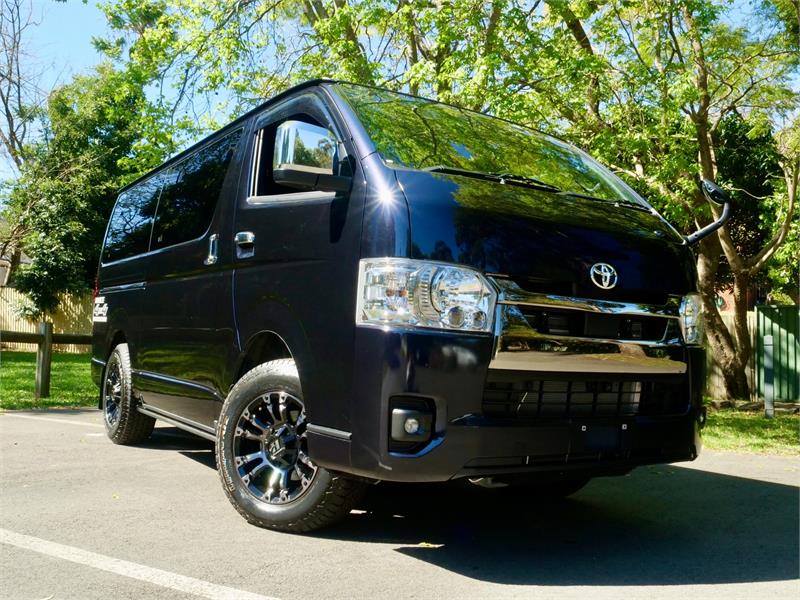 2023 TOYOTA HIACE GDH206R MY23 UPDATE SUPER GL AUTOMATIC VAN
