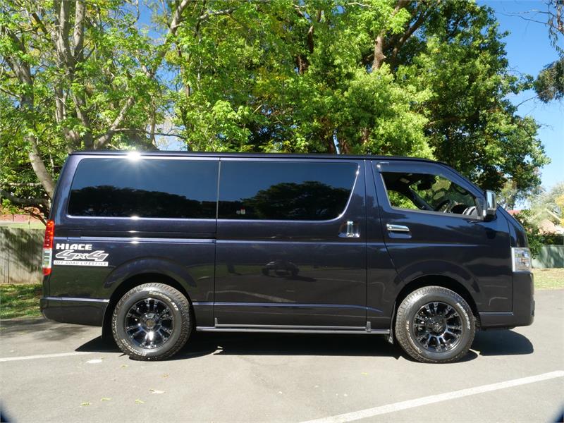 2023 TOYOTA HIACE GDH206R MY23 UPDATE SUPER GL AUTOMATIC VAN