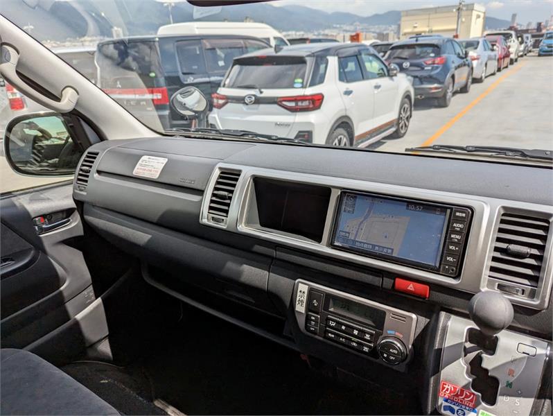 2019 TOYOTA HIACE TRH229R MY19 UPGRADE SLWB 4WD GRAND CABIN AUTOMATIC COMMUTER