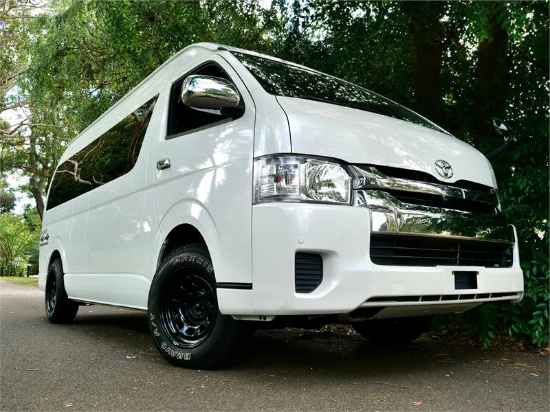 2019 TOYOTA HIACE TRH229R MY19 UPGRADE 4WD GRAND CABIN SLWB AUTOMATIC SLWB 10 SEATER