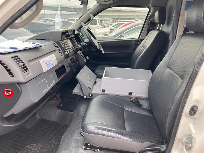 2013 TOYOTA HIACE TRH226R MY13 UPGRADE AUTOMATIC VAN