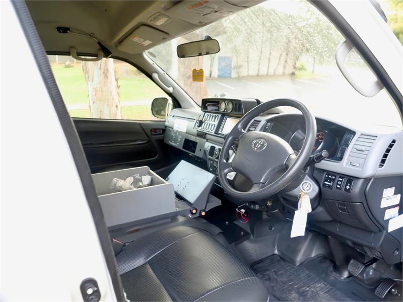 2013 TOYOTA HIACE TRH226R MY13 UPGRADE AUTOMATIC VAN