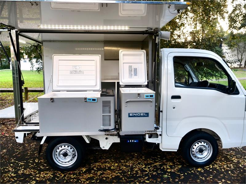 2017 DAIHATSU HIJET S510P 4WD FOOD DELIVERY TRUCK