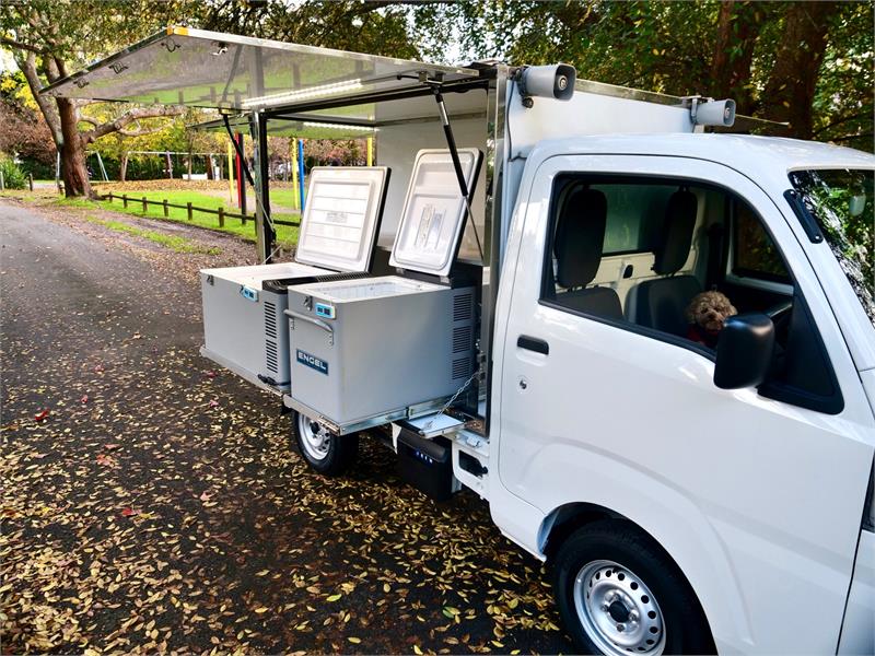 2017 DAIHATSU HIJET S510P 4WD FOOD DELIVERY TRUCK