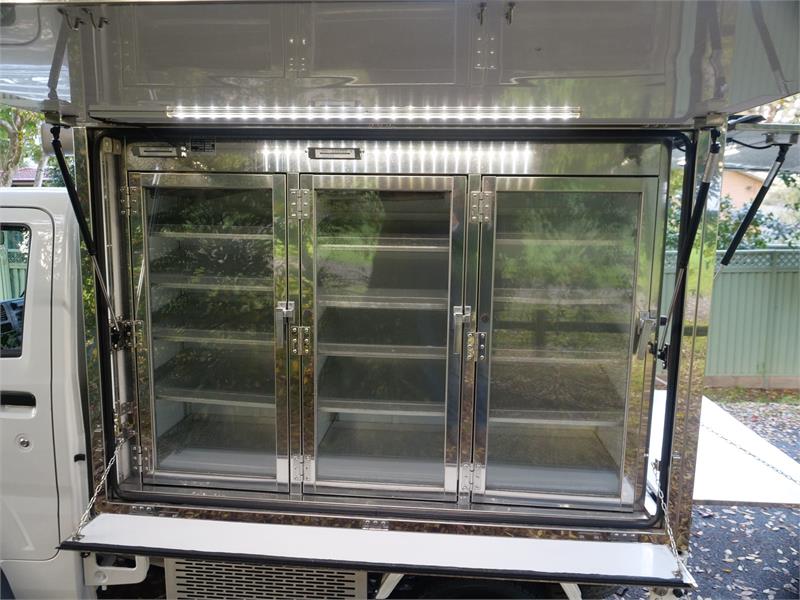 2017 DAIHATSU HIJET S510P 4WD FOOD DELIVERY TRUCK