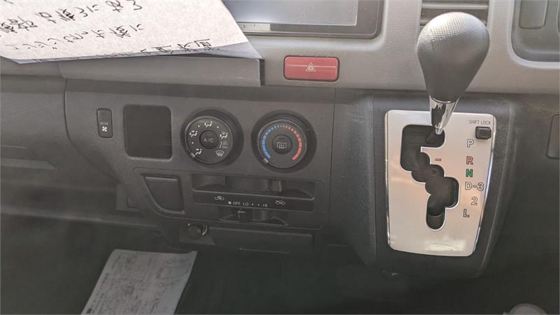 2013 TOYOTA HIACE TRH228R MY13 UPGRADE AUTOMATIC VAN