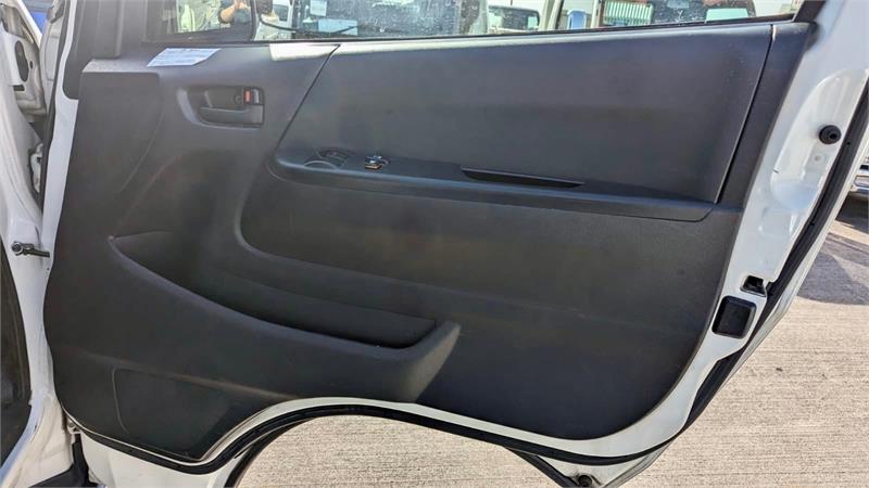 2013 TOYOTA HIACE TRH228R MY13 UPGRADE AUTOMATIC VAN