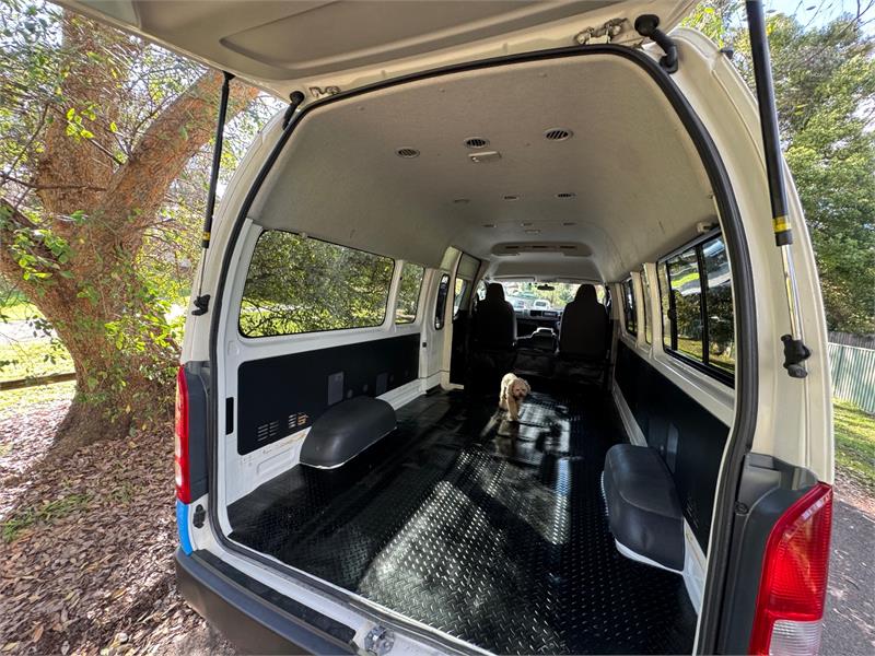 2013 TOYOTA HIACE TRH228R MY13 UPGRADE AUTOMATIC VAN