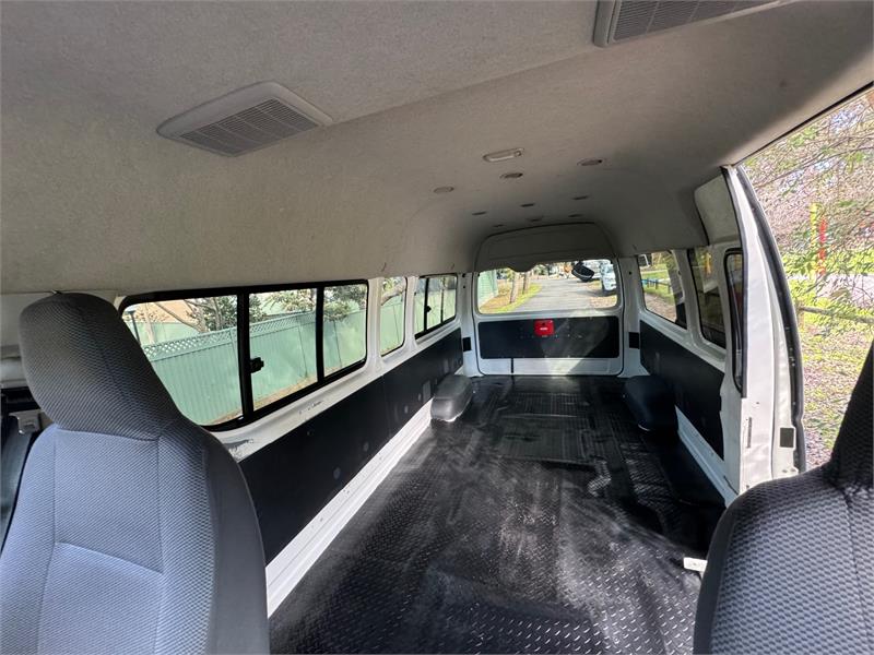 2013 TOYOTA HIACE TRH228R MY13 UPGRADE AUTOMATIC VAN