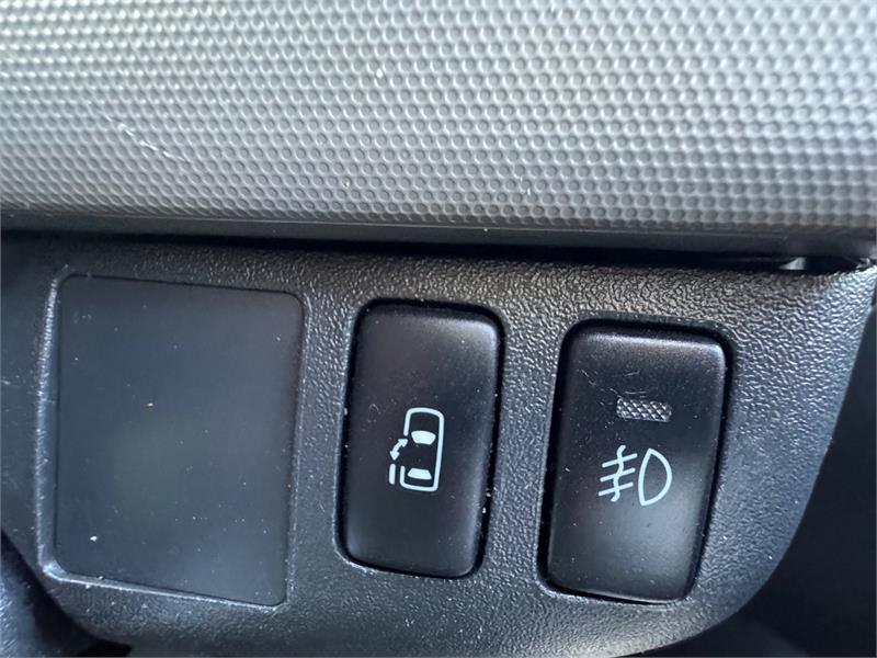 2013 TOYOTA HIACE TRH228R MY13 UPGRADE AUTOMATIC VAN