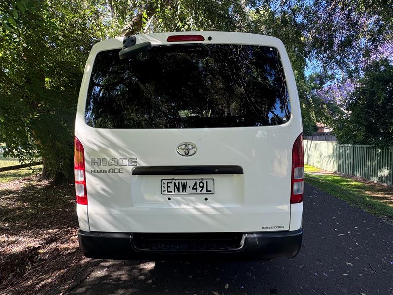 2015 TOYOTA HIACE KDH206R MY15 UPGRADE DX 6 SEATER AUTOMATIC WAGON