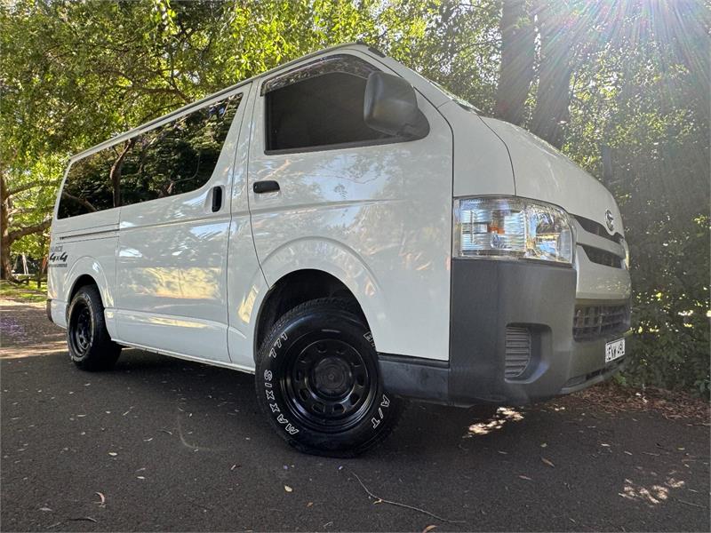 2015 TOYOTA HIACE KDH206R MY15 UPGRADE DX 6 SEATER AUTOMATIC WAGON