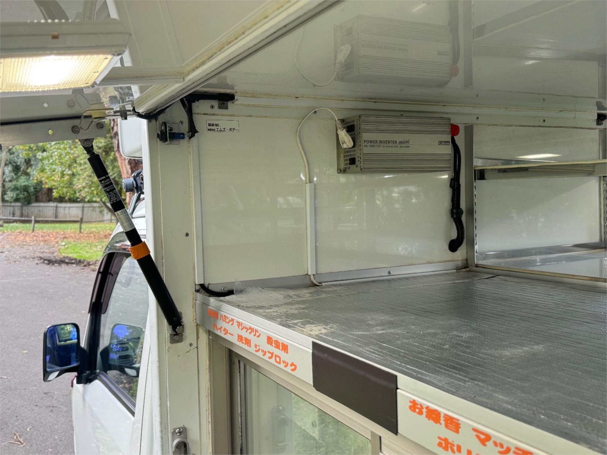 2016 DAIHATSU HIJET AUTOMATIC FOOD TRUCK 