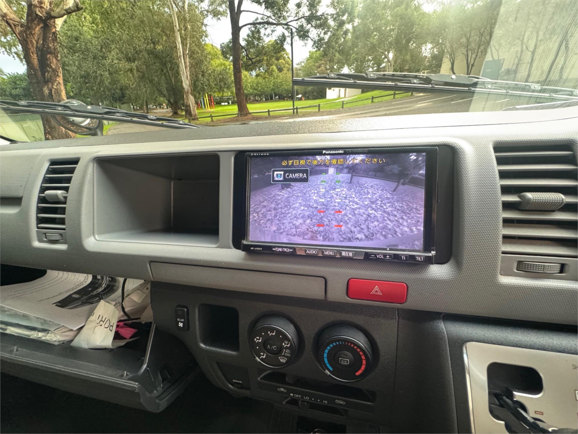 2011 TOYOTA HIACE TRH226 AUTOMATIC VAN