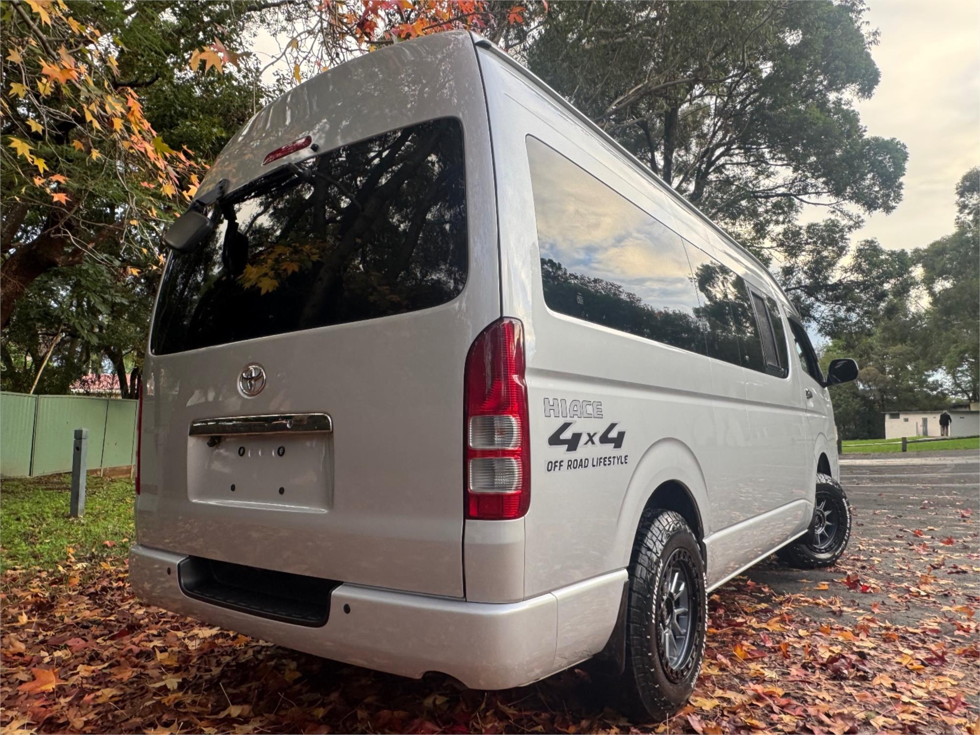 2011 TOYOTA HIACE TRH226 AUTOMATIC VAN