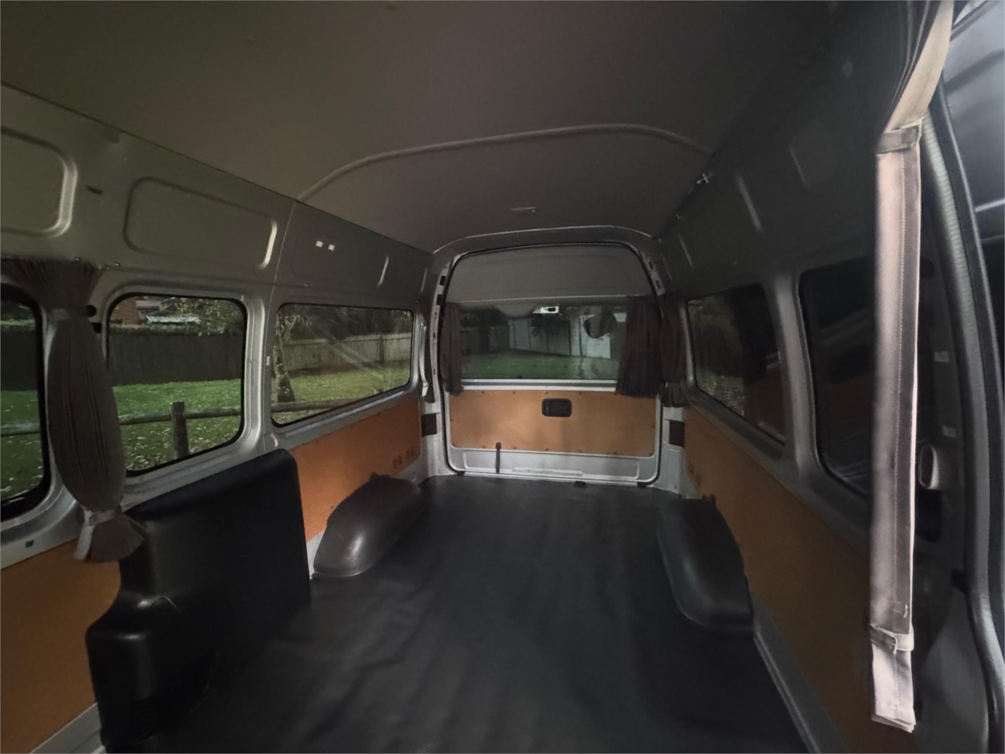 2011 TOYOTA HIACE TRH226 AUTOMATIC VAN