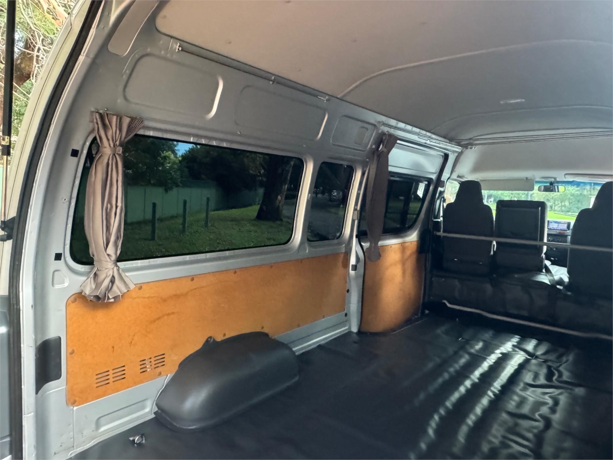 2011 TOYOTA HIACE TRH226 AUTOMATIC VAN