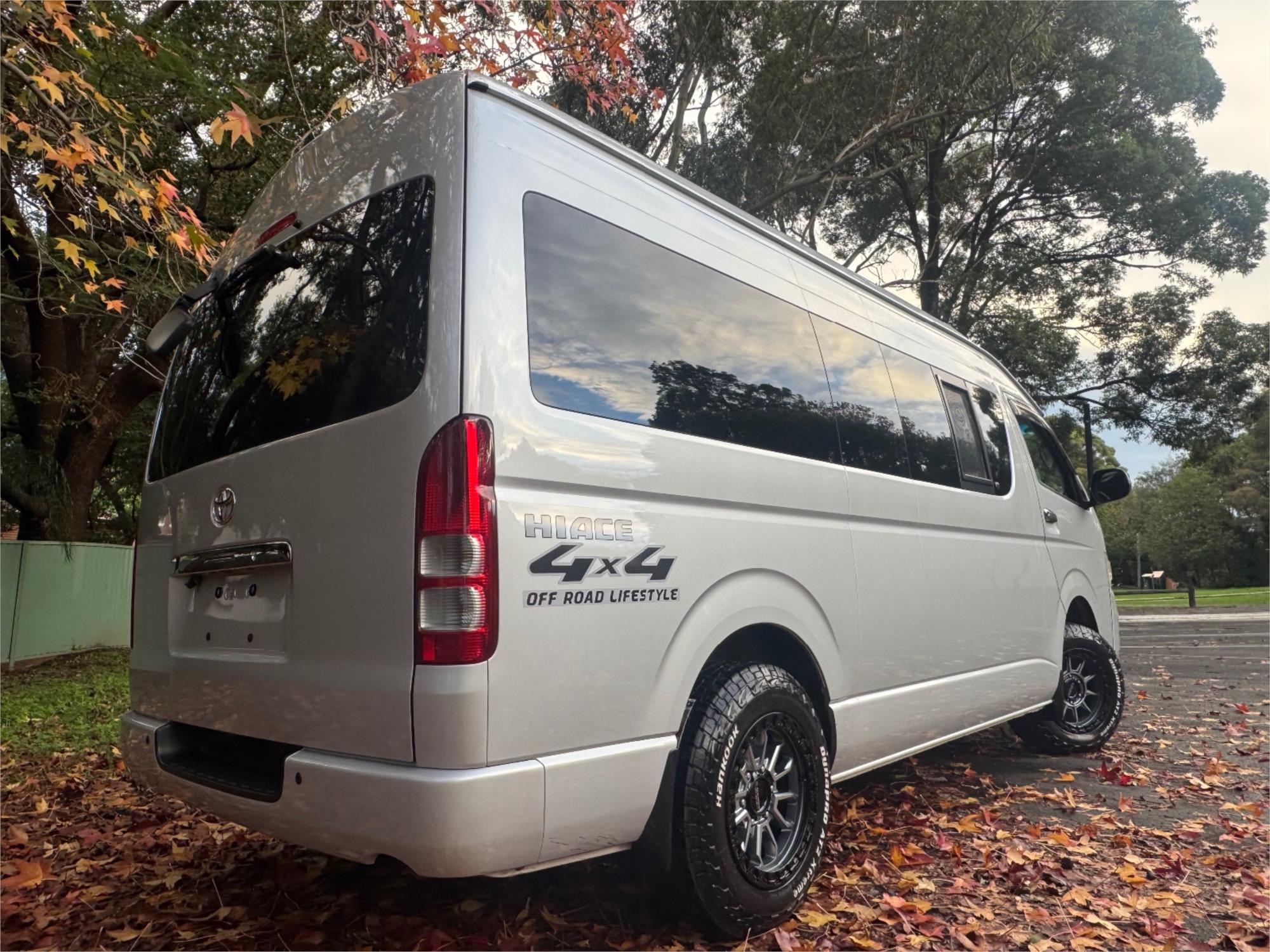 2011 TOYOTA HIACE TRH226 AUTOMATIC VAN
