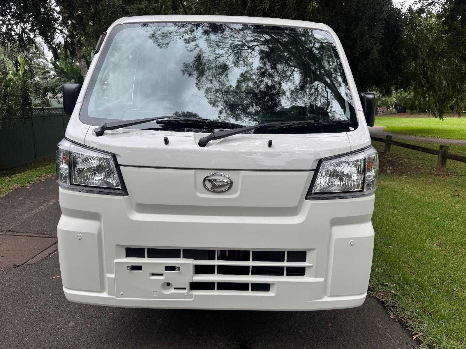 2024 DAIHATSU HI-JET AUTOMATIC 2D UTILITY