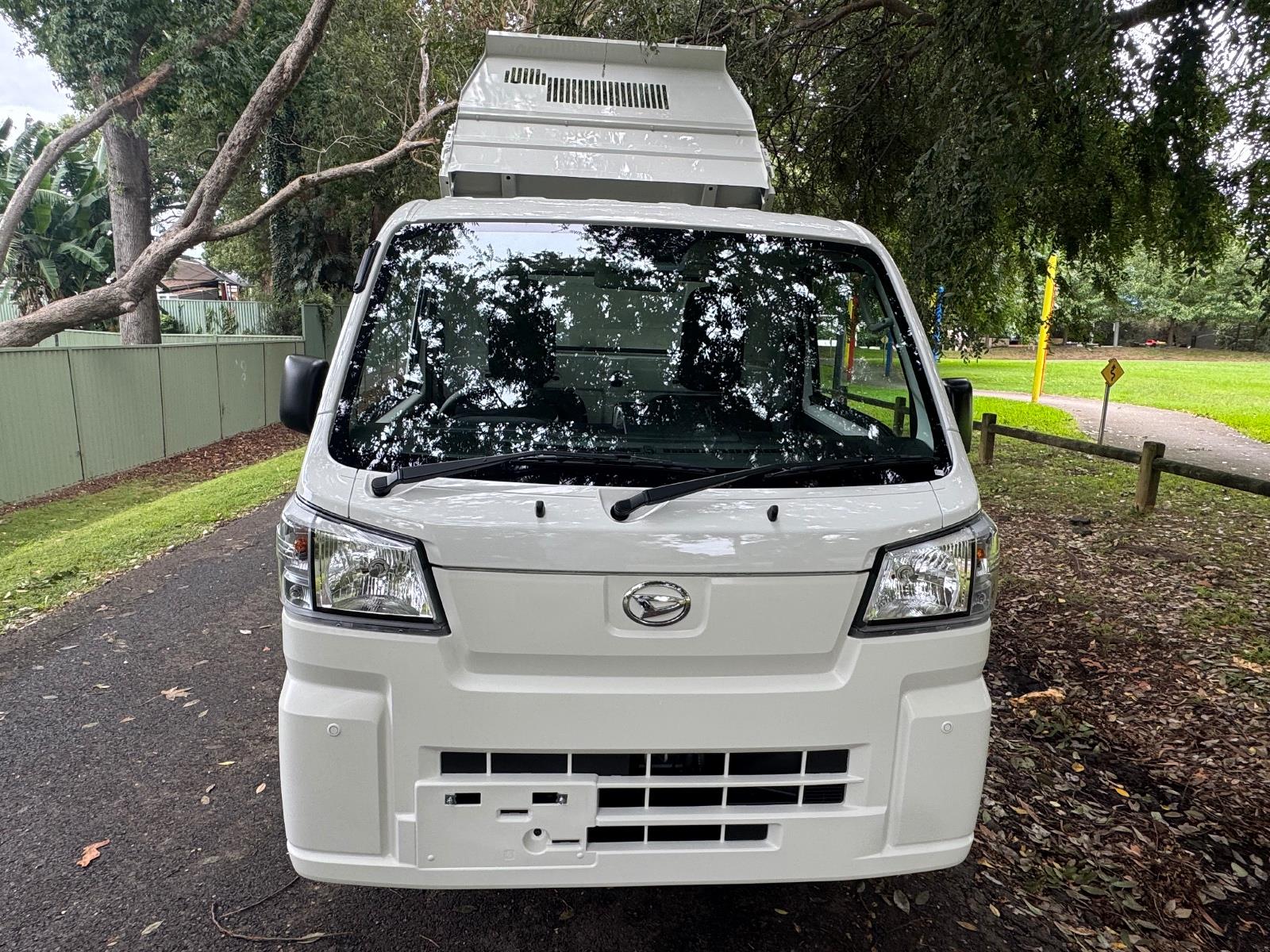 2024 DAIHATSU HI-JET AUTOMATIC 2D UTILITY