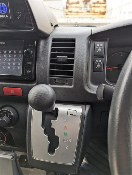 2015 TOYOTA HIACE TRH226 AUTOMATIC VAN
