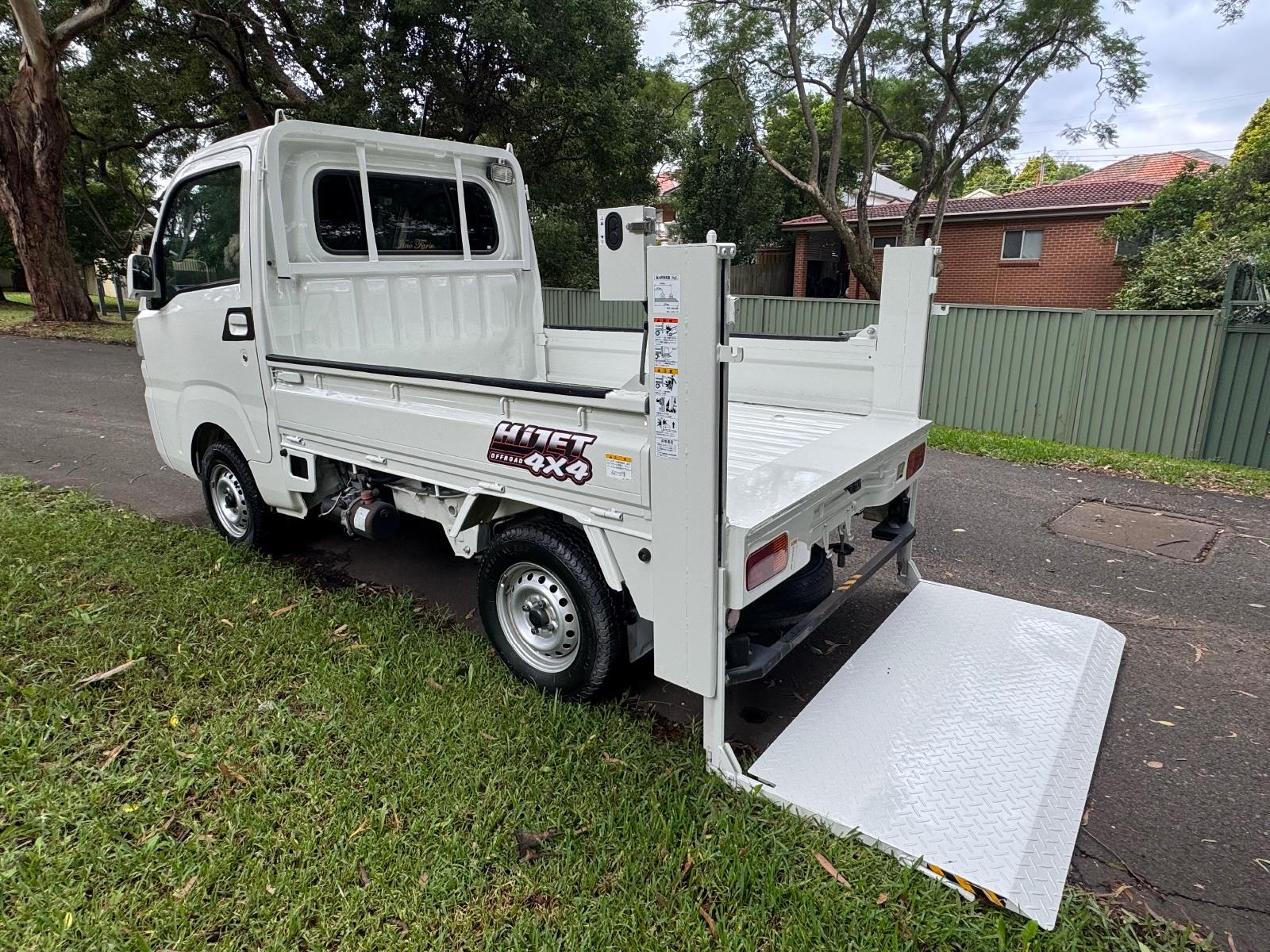 2018 DAIHATSU HI-JET 4WD 5 SP MANUAL MINI TRUCK