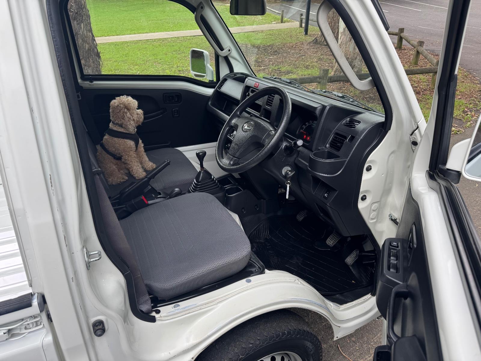 2018 DAIHATSU HI-JET 4WD 5 SP MANUAL MINI TRUCK