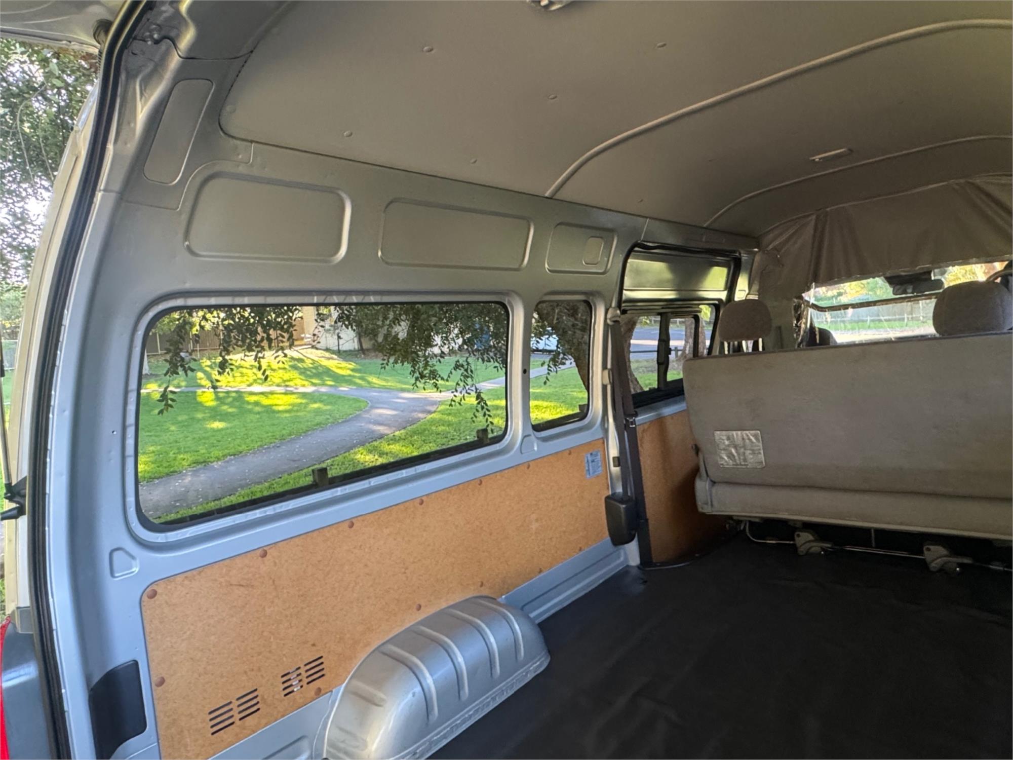 2021 TOYOTA HIACE 6 SP AUTOMATIC VAN