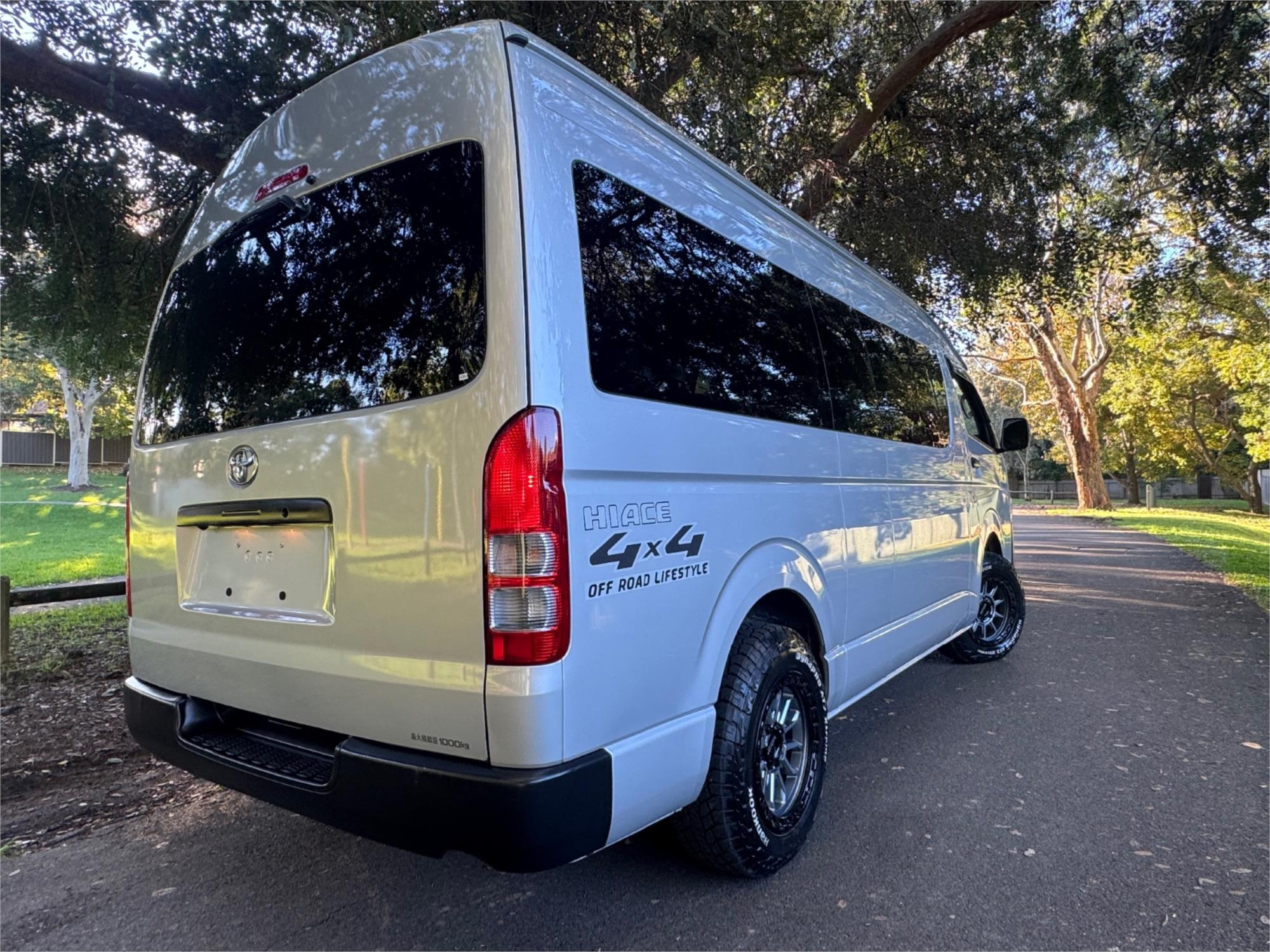 2021 TOYOTA HIACE 6 SP AUTOMATIC VAN