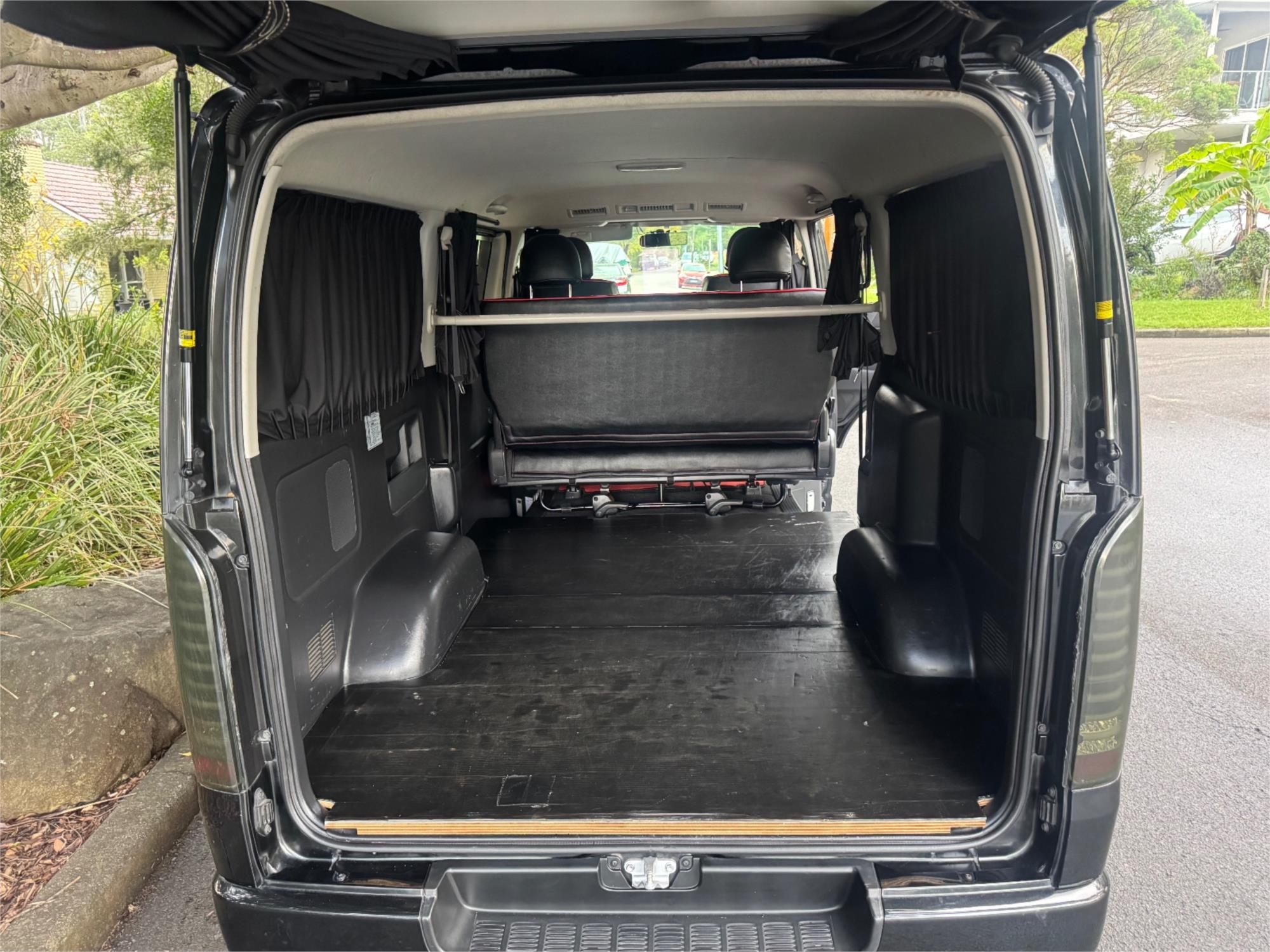 2013 TOYOTA HIACE KDH201R MY12 UPGRADE LWB 4 SP AUTOMATIC 4D VAN