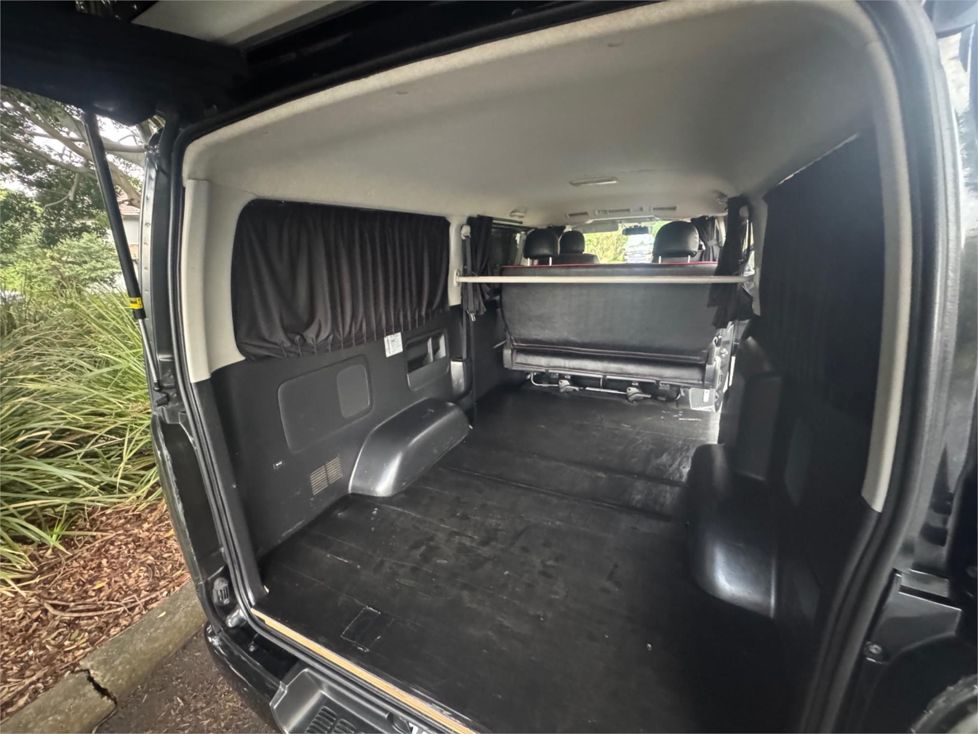 2013 TOYOTA HIACE KDH201R MY12 UPGRADE LWB 4 SP AUTOMATIC 4D VAN