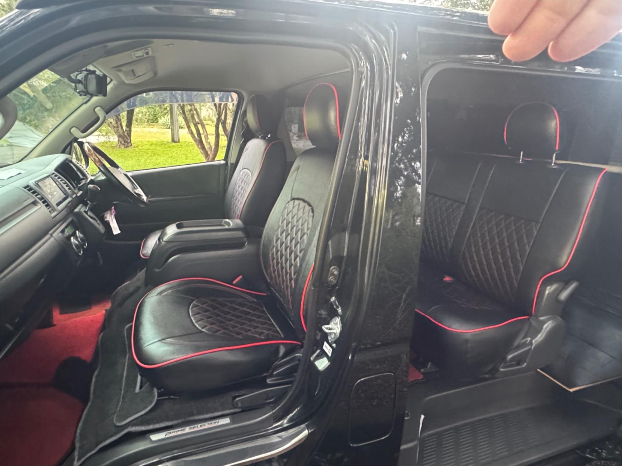2013 TOYOTA HIACE KDH201R MY12 UPGRADE LWB 4 SP AUTOMATIC 4D VAN