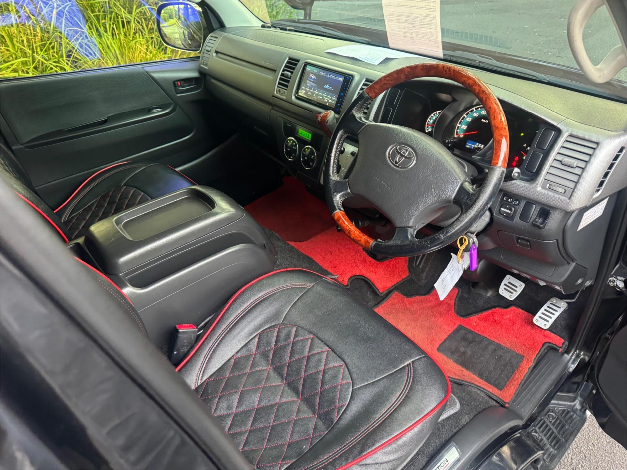 2013 TOYOTA HIACE KDH201R MY12 UPGRADE LWB 4 SP AUTOMATIC 4D VAN