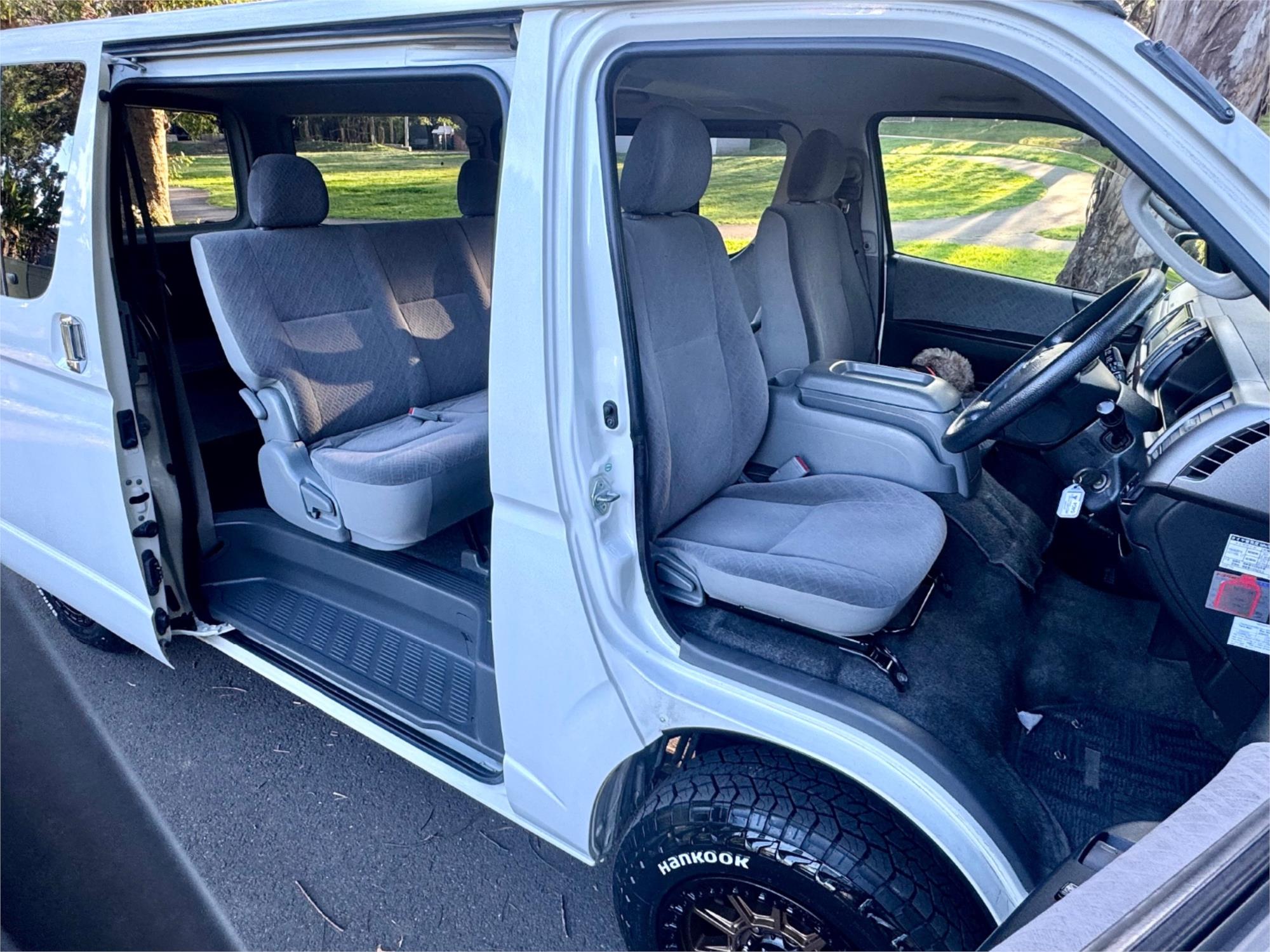 2008 TOYOTA HIACE KDH206 4WD DX VAN