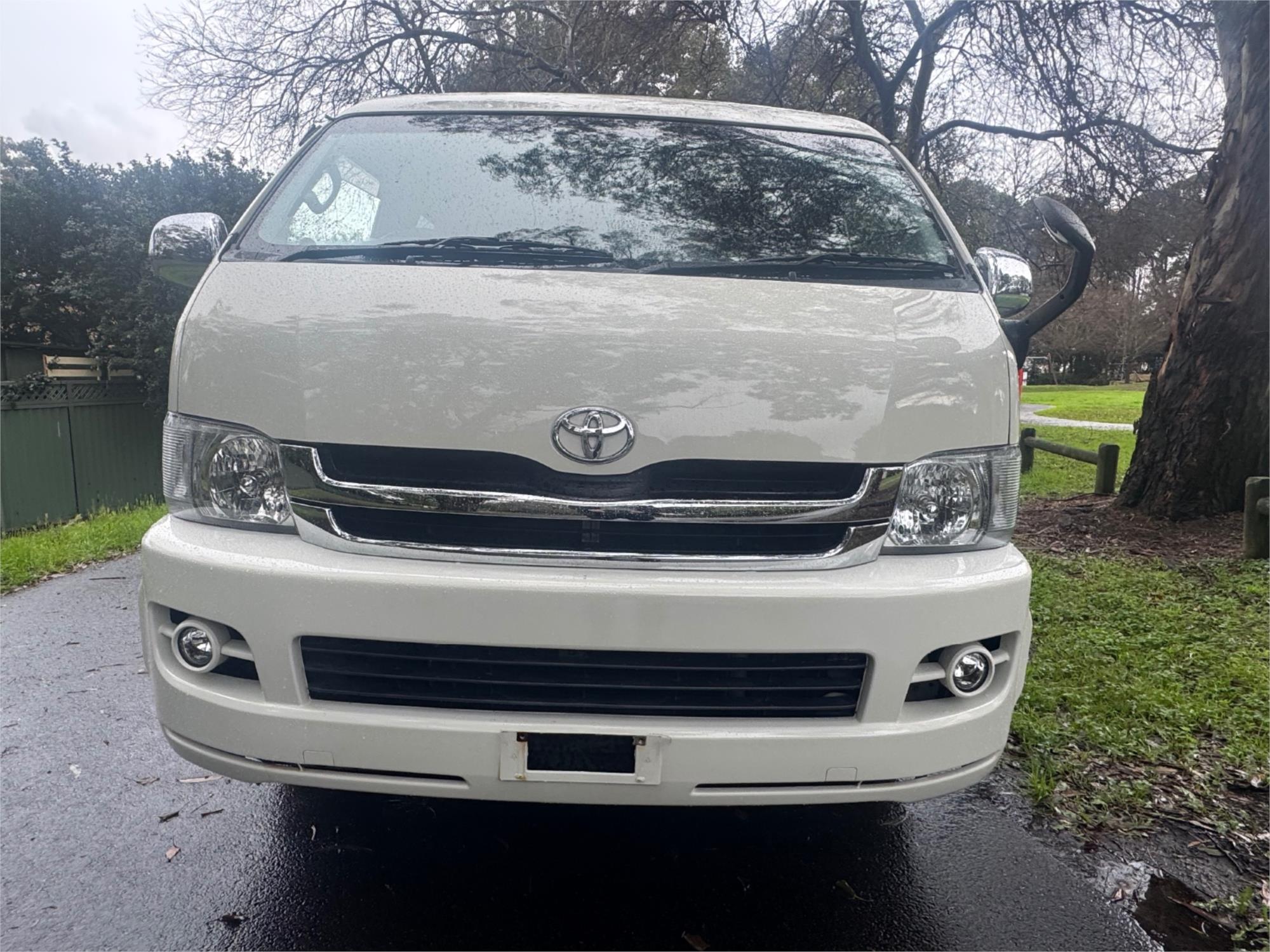 2008 TOYOTA HIACE 4 SP AUTOMATIC BUS