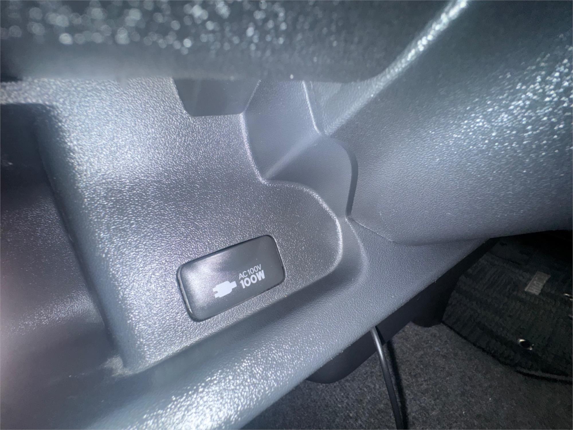 2008 TOYOTA HIACE 4 SP AUTOMATIC BUS