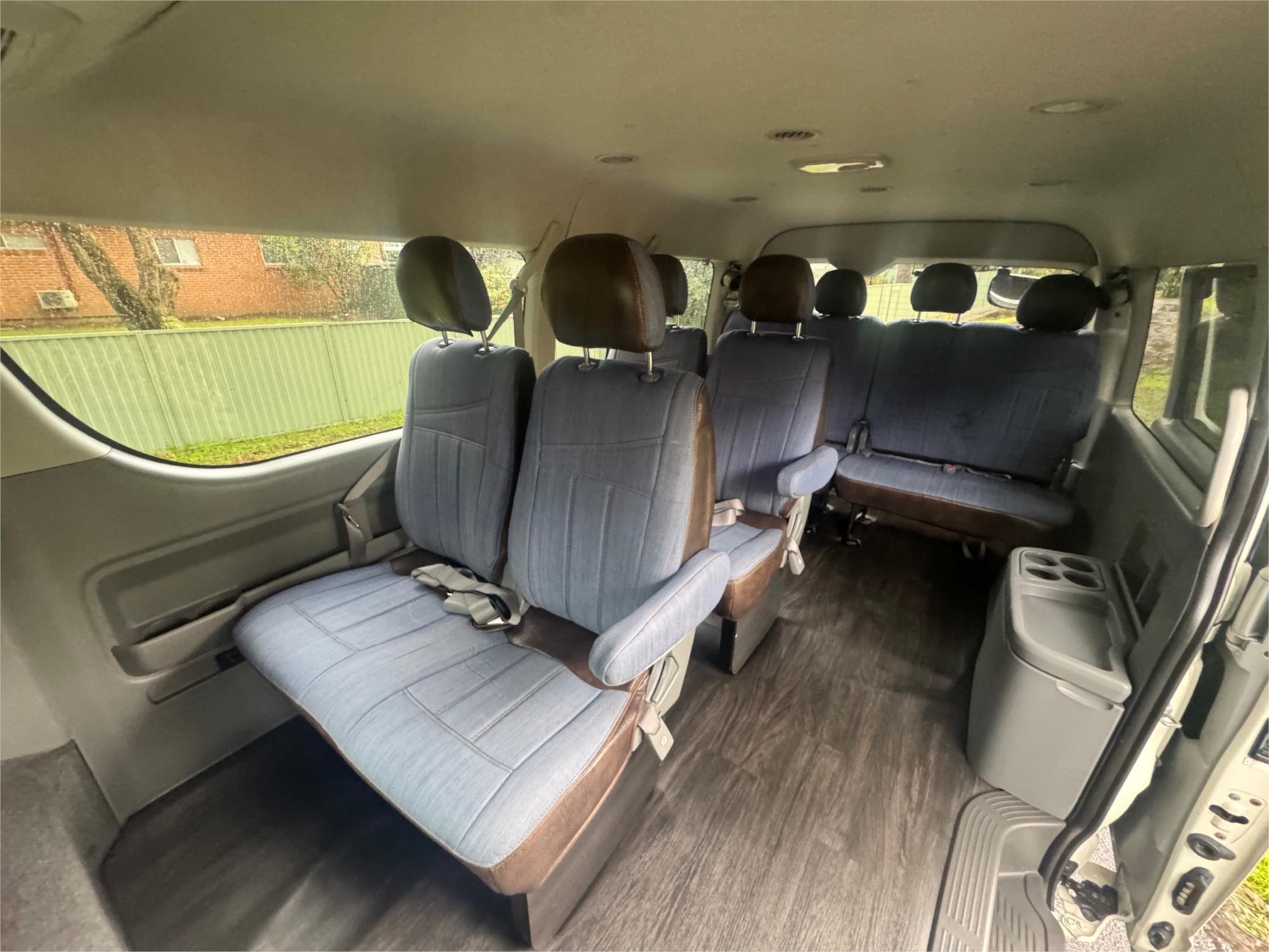 2008 TOYOTA HIACE 4 SP AUTOMATIC BUS