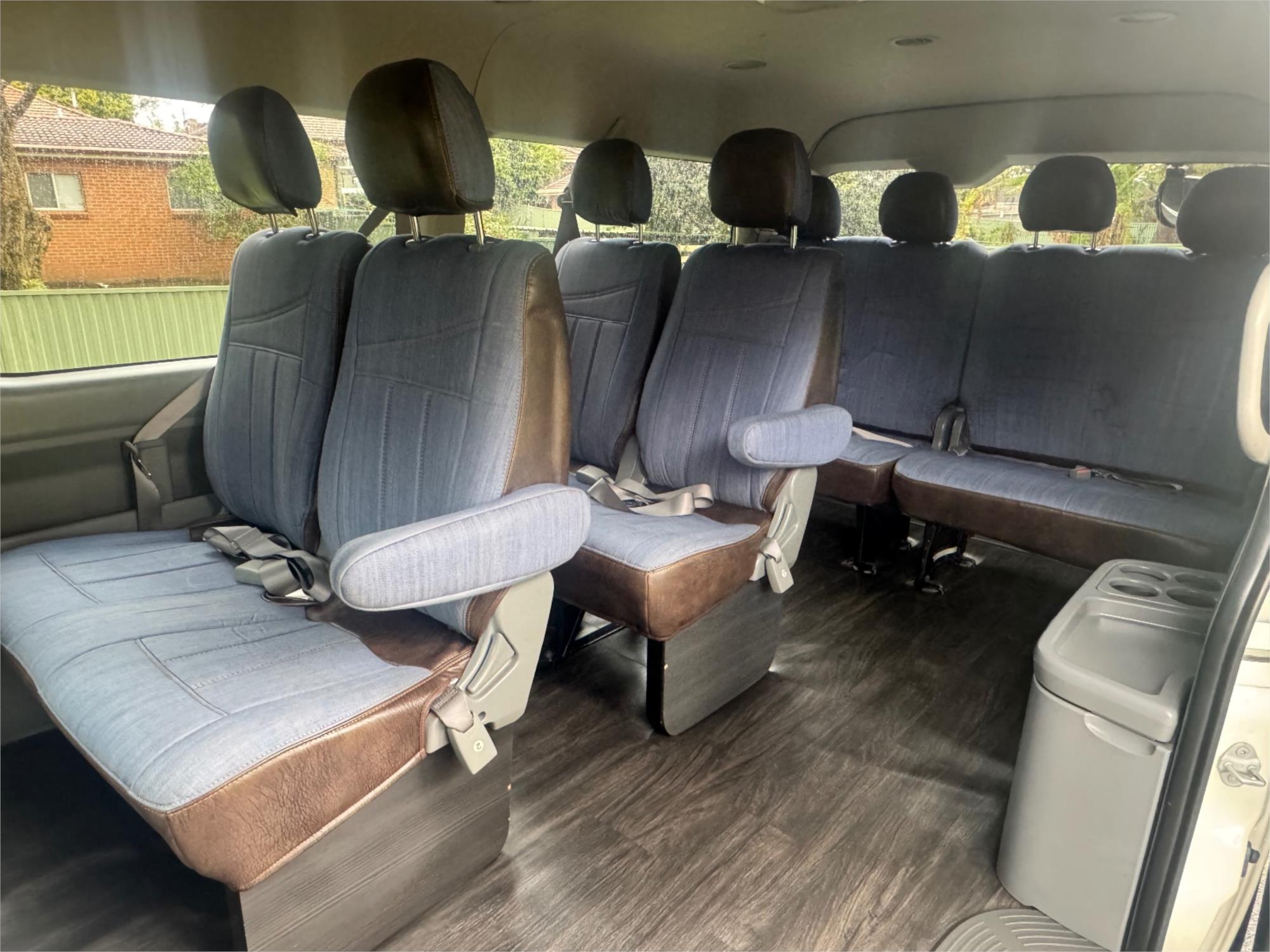 2008 TOYOTA HIACE 4 SP AUTOMATIC BUS