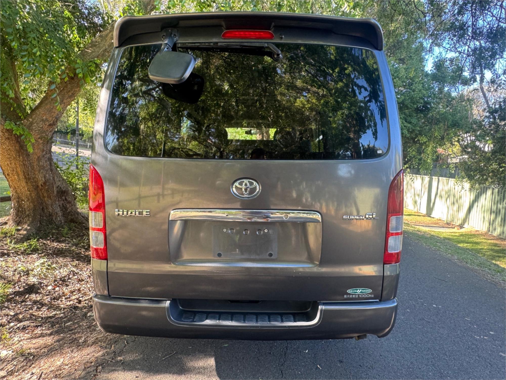 2008 TOYOTA HIACE KDH206 5 SP MANUAL VAN