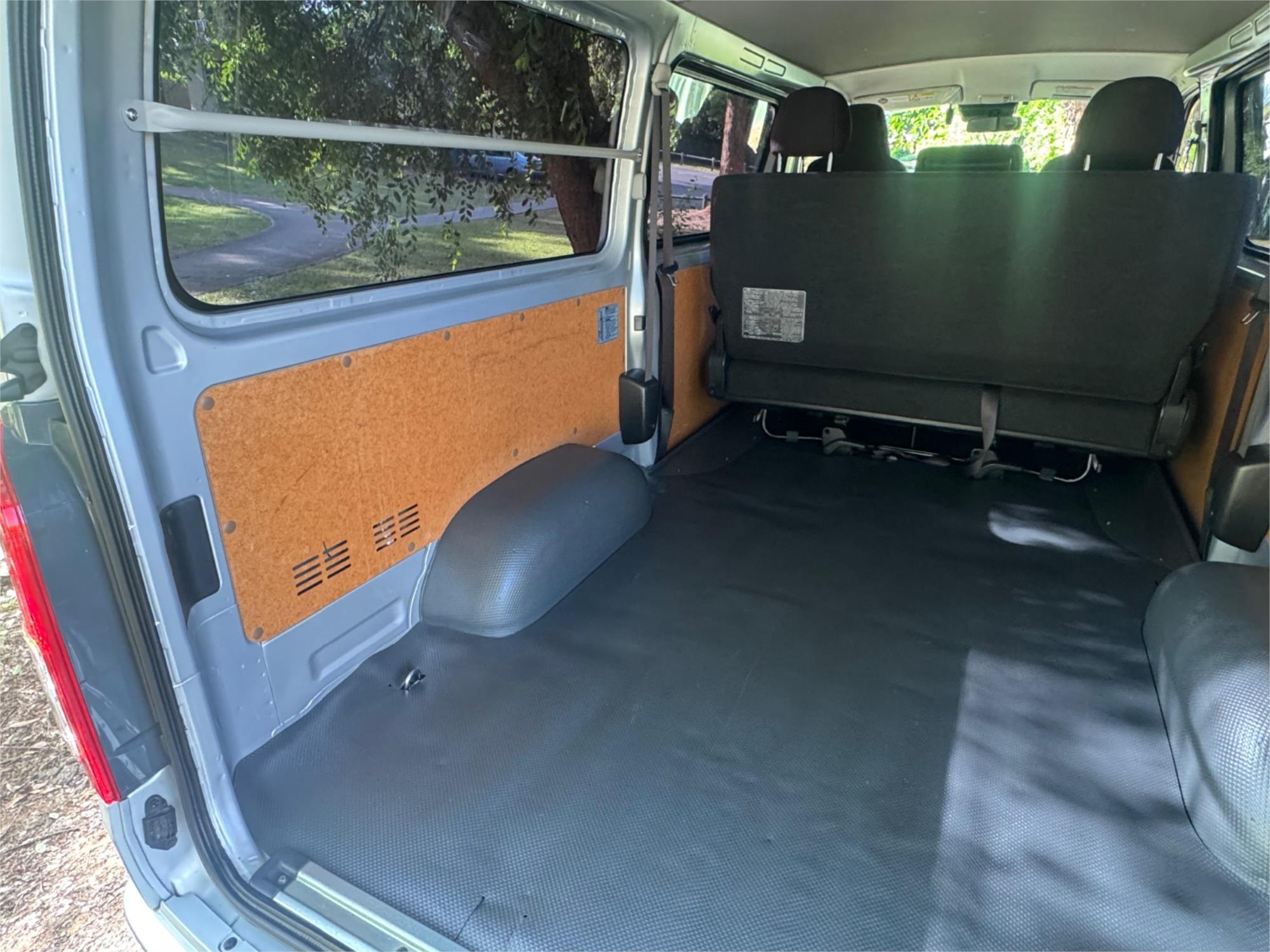 2018 TOYOTA HIACE AUTOMATIC VAN