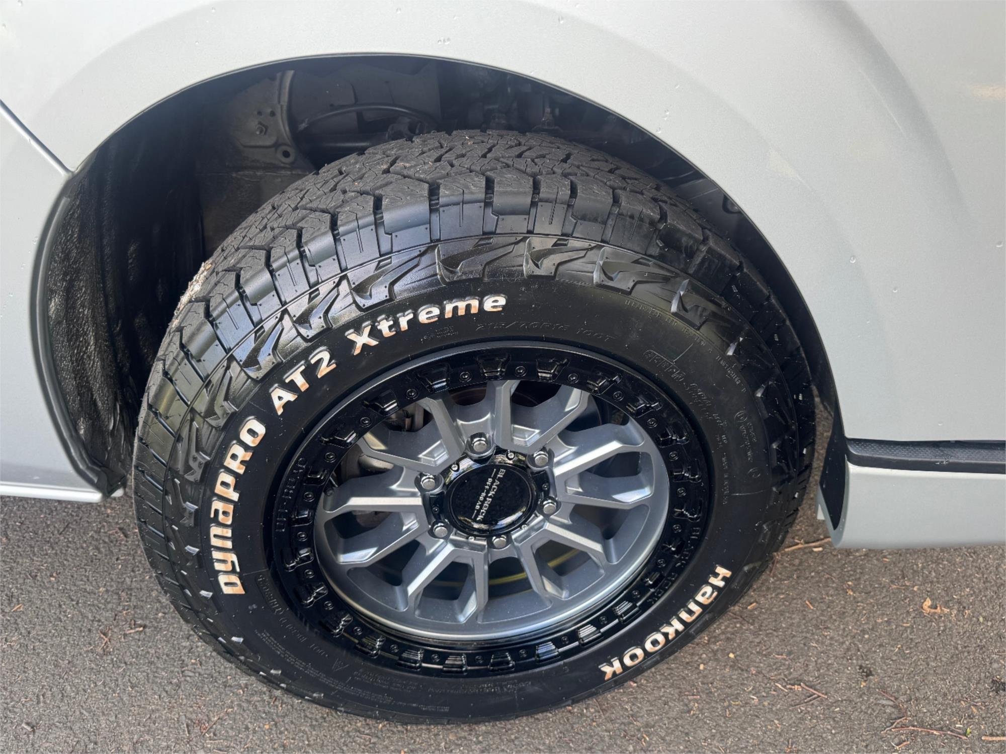 2018 TOYOTA HIACE AUTOMATIC VAN