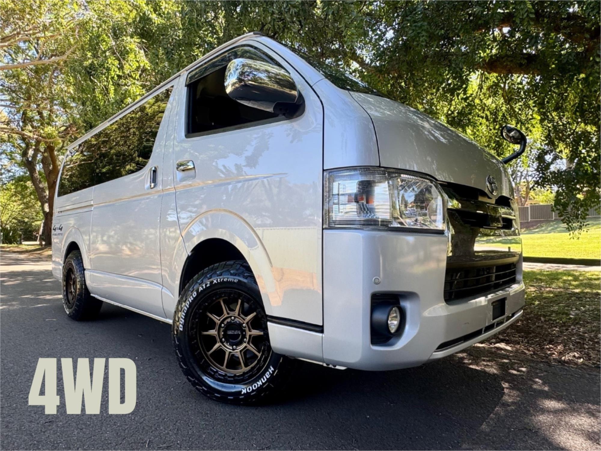 2018 TOYOTA HIACE GDH206 6 SP AUTOMATIC VAN