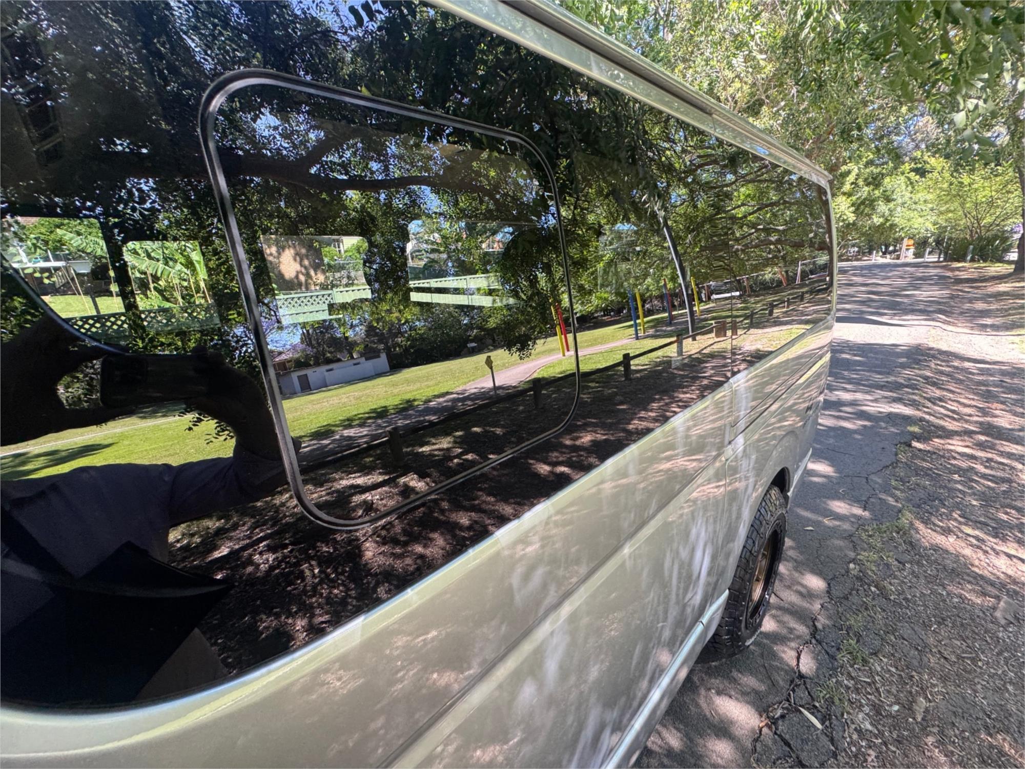 2018 TOYOTA HIACE GDH206 6 SP AUTOMATIC VAN