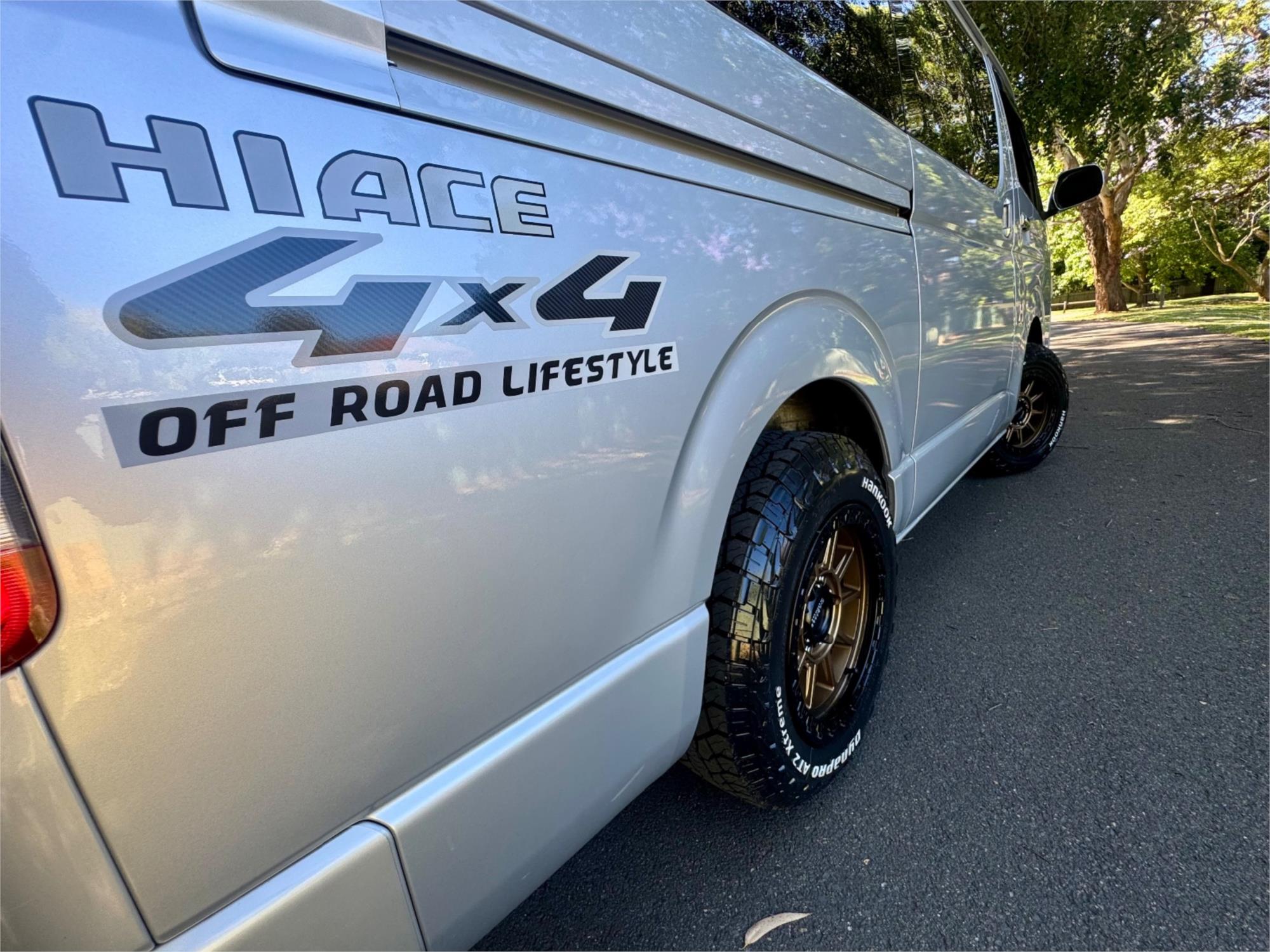 2018 TOYOTA HIACE GDH206 6 SP AUTOMATIC VAN