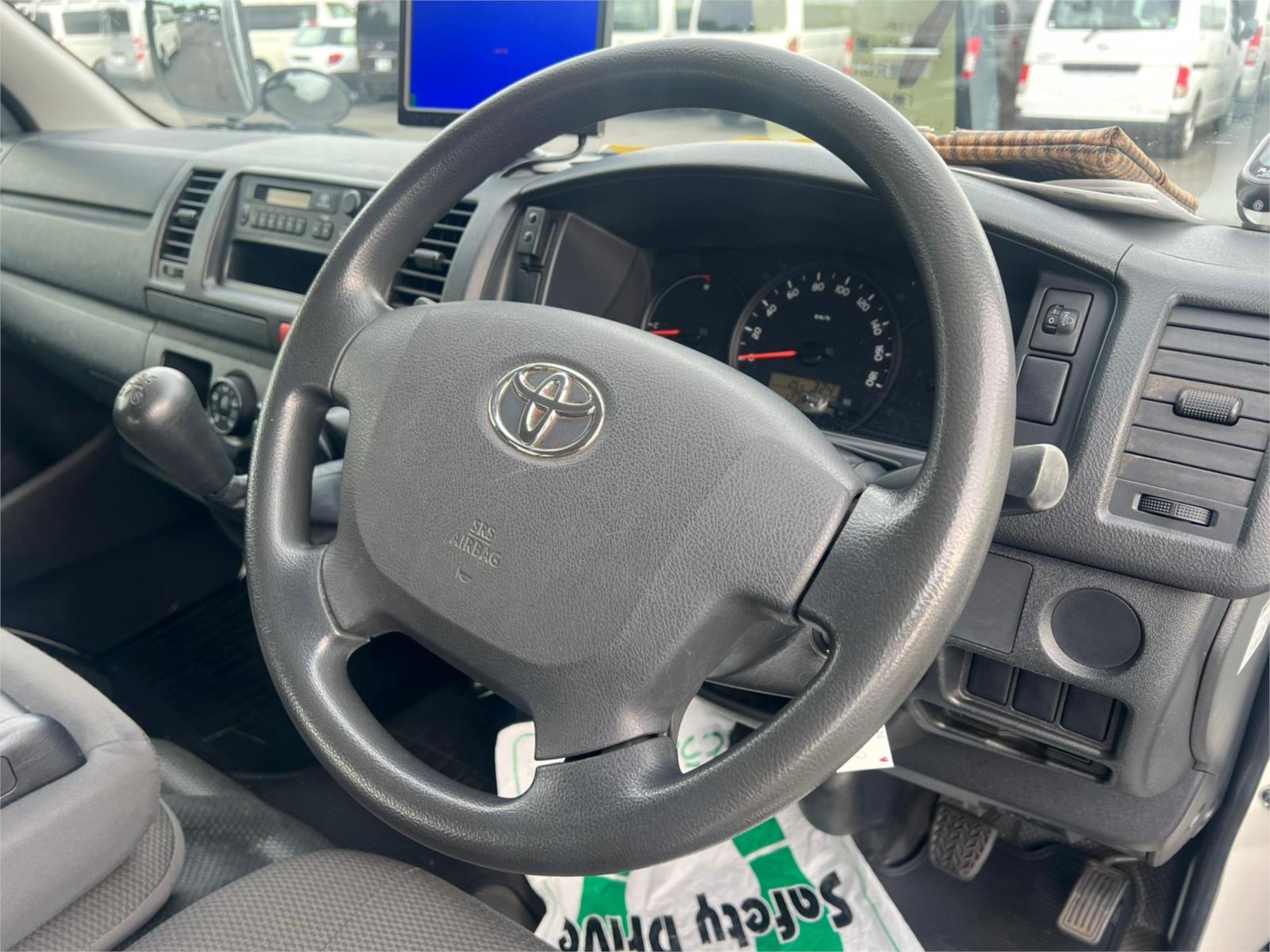 2015 TOYOTA HIACE KDH206R MY15 REGIUS ACE DX 4WD MANUAL VAN