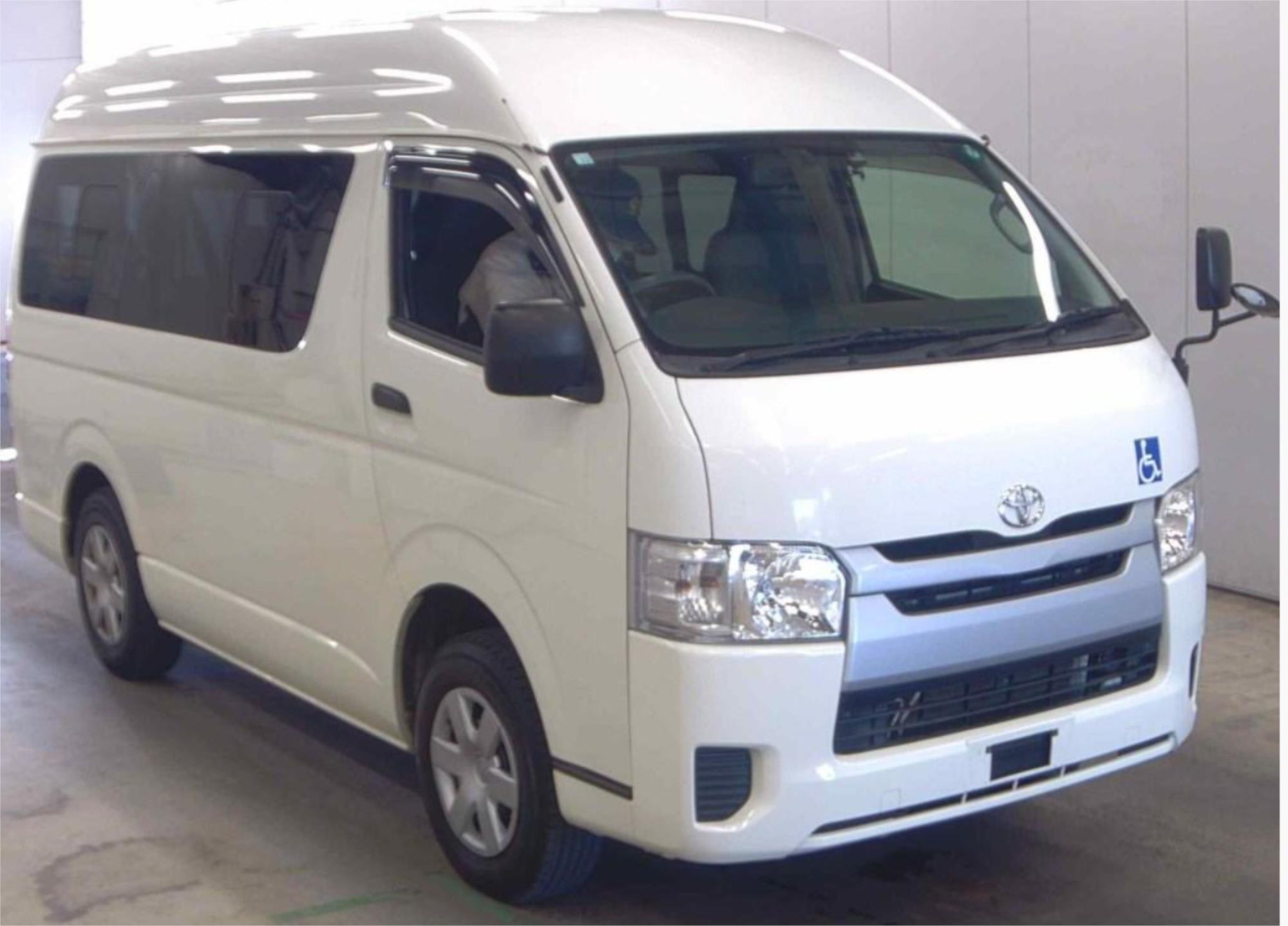 2015 TOYOTA HIACE KDH206 HIGH ROOF AUTOMATIC VAN