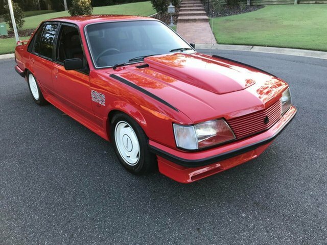 1982 HOLDEN COMMODORE VH 4 SP MANUAL 4D SEDAN