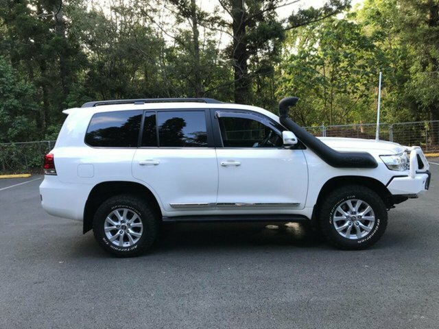 2017 TOYOTA LANDCRUISER VDJ200R MY16 6 SP AUTOMATIC 4D WAGON